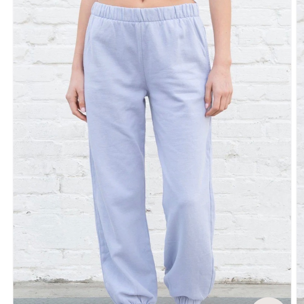 Brandy Melville Rosa Sweatpants